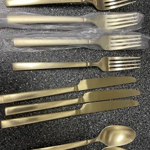 Champagne cutlery set
